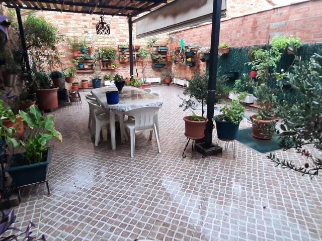 Villa en venta en Castellserà
