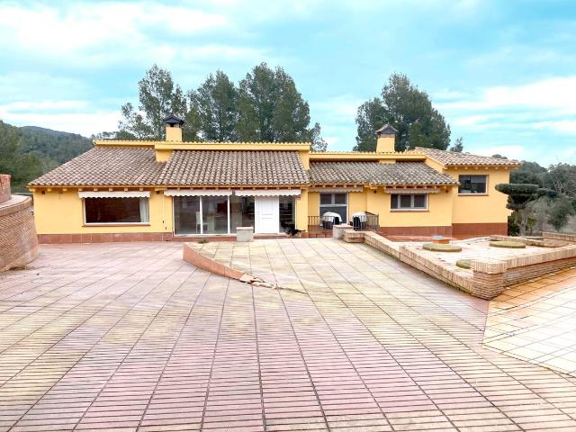 Villa en venta en Maspujols