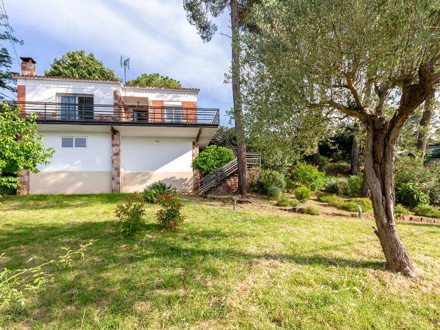 Chalet en venta en Castellví de Rosanes, Barcelona