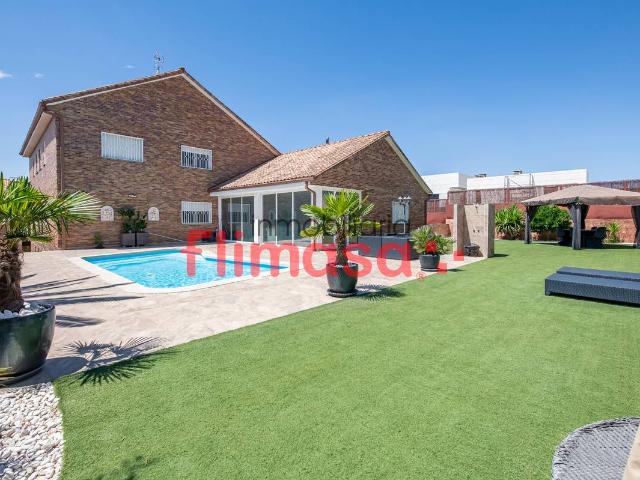 Chalet en venta en Villaviciosa De Odón, Madrid