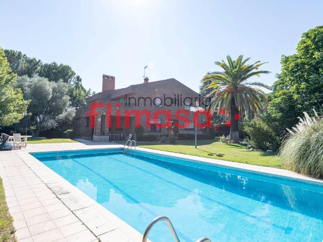 Chalet en venta en Villaviciosa De Odón, Madrid