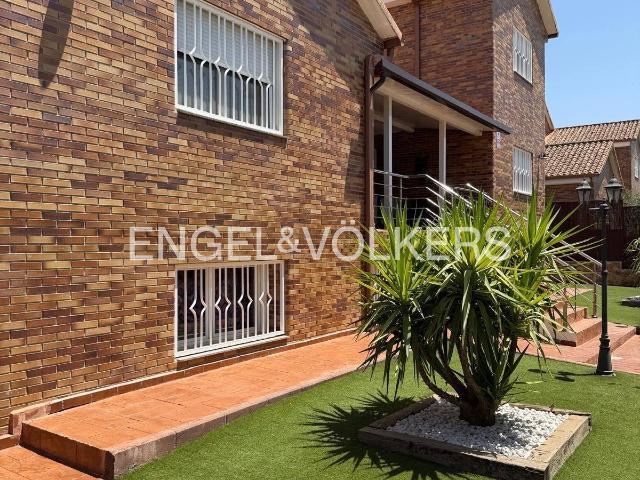 Chalet en venta en Villaviciosa De Odón, Madrid