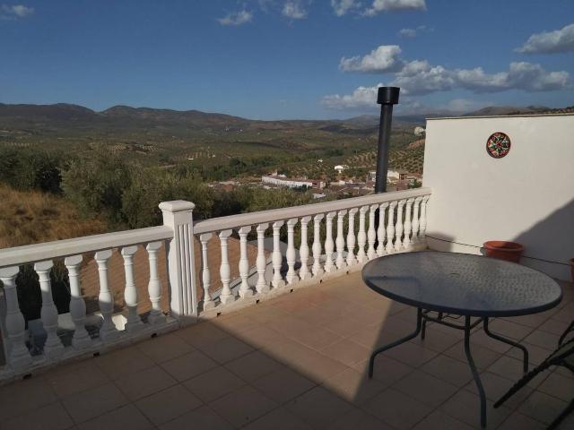Chalet en venta en Castillo De Locubín, Andalucía