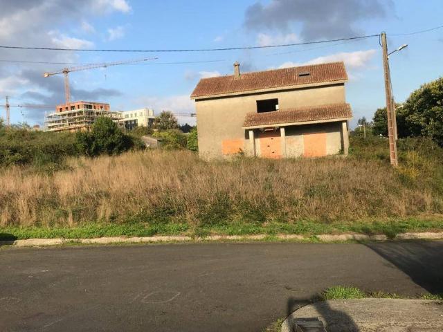 Chalet en venta en Santiago de Compostela