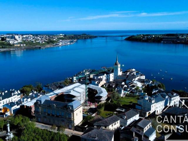 Chalet en venta en As Figueiras, Castropol