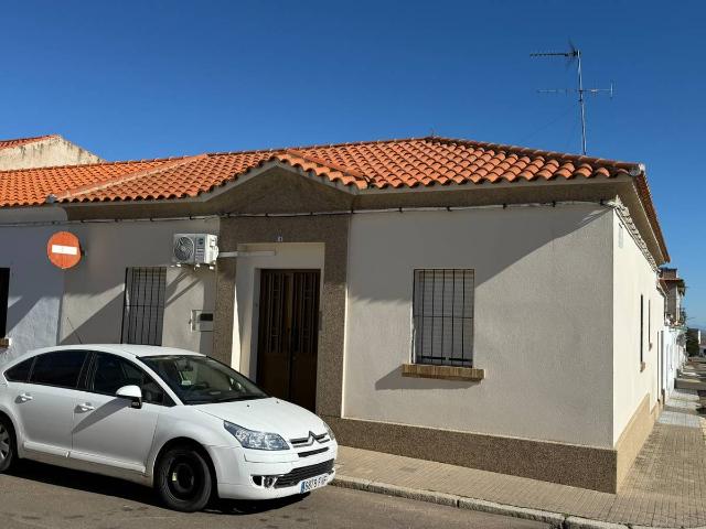 Chalet en venta en Castuera, Extremadura