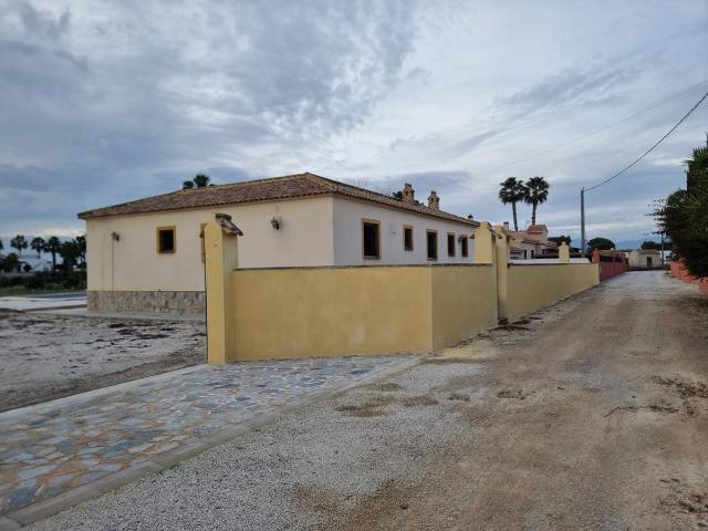 Chalet en venta en el Baix Segura / La Vega Baja, Valencia