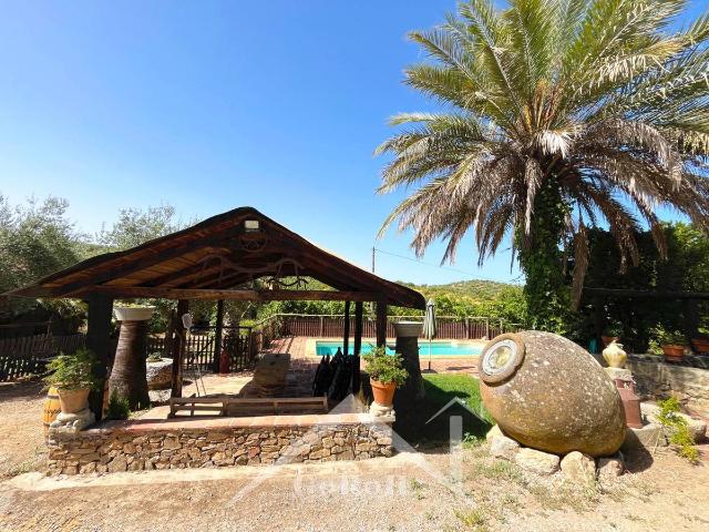 Chalet en venta en Cazalla De La Sierra, Andalucía