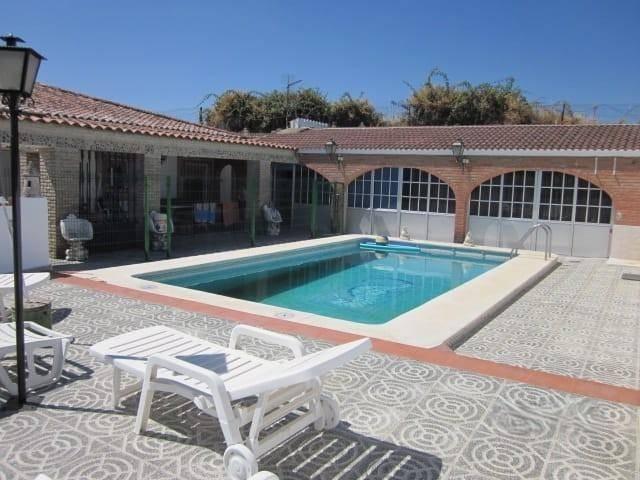 Chalet en venta en Cazalla De La Sierra, Sevilla