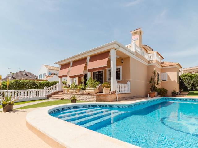 Chalet en venta en el Baix Segura / La Vega Baja, Valencia