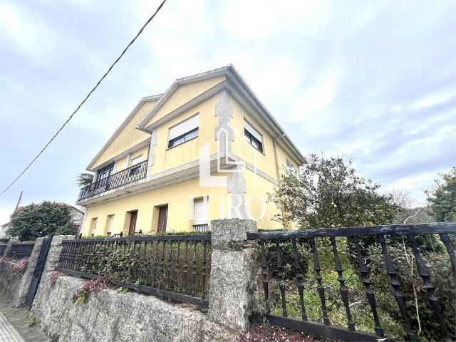 Chalet en venta en Vilagarcía de Arousa, O Salnés