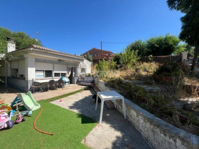 Villa en venta en Cedillo Del Condado