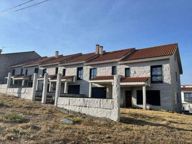 Villa en venta en Celanova, As Lobeiras
