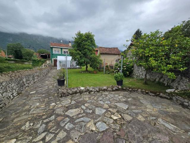 Chalet en venta en Llanes, Asturias