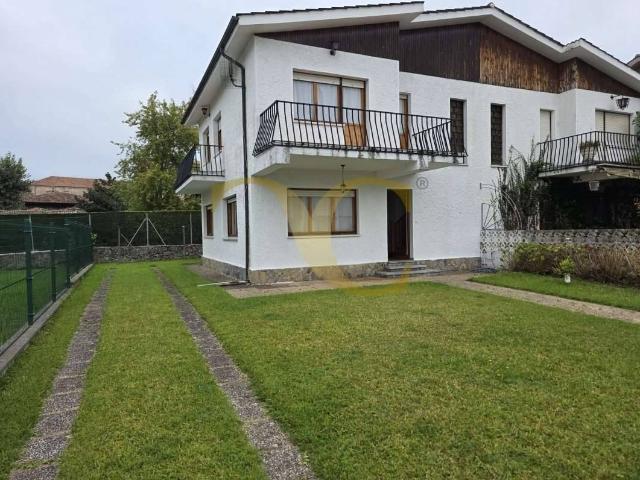 Chalet en venta en Llanes, Asturias
