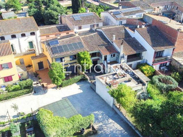 Villa en venta en Celrà