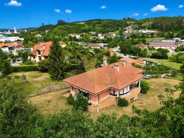 Chalet en venta en Gijón, Asturias
