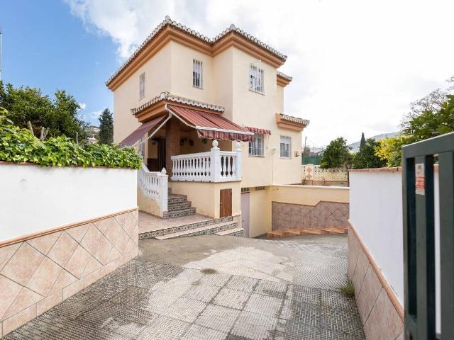 Villa en venta en Cenes De La Vega, Mirasierra Villa en venta en Cenes De La Vega, Mirasierra