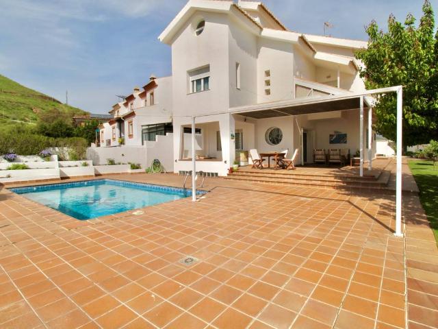 Chalet en venta en Mirasierra, Comarca de la Vega de Granada