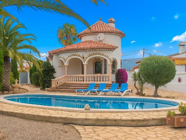Villa en venta en Mont-roig Del Camp
