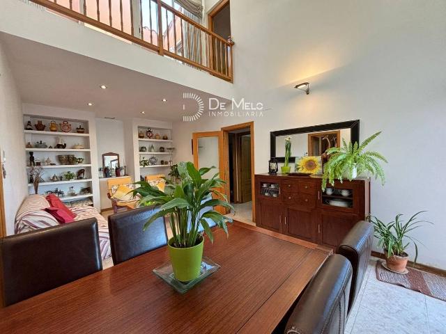 Villa en venta en Sant Boi De Llobregat, Barri Centre
