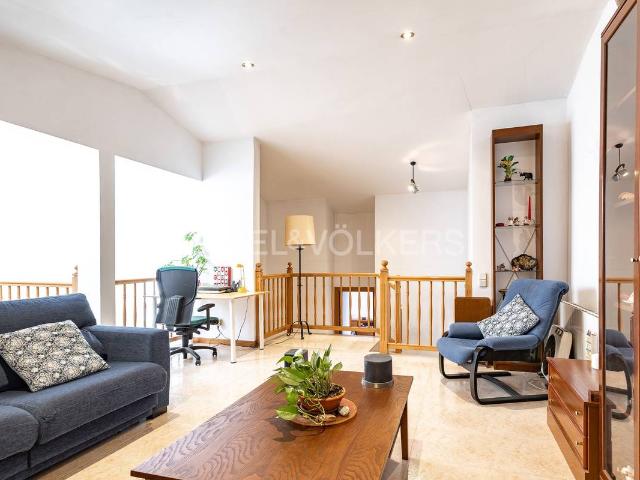 Villa en venta en Sant Boi De Llobregat, Barri Centre