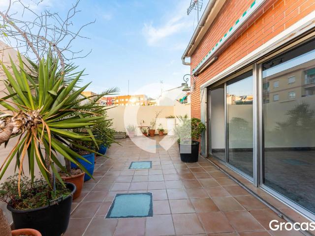 Chalet en venta en Centre, Cornellà De Llobregat