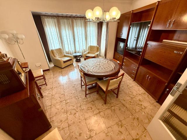 Villa en venta en Cornellà De Llobregat, Centre