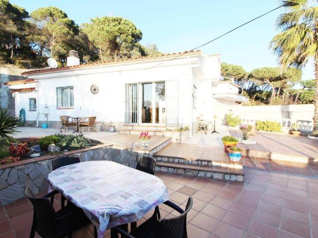 Chalet en venta en Vidreres, Girona