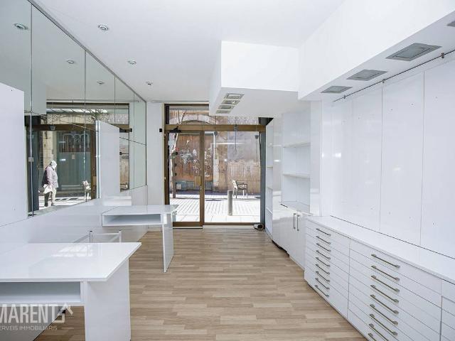 Chalet en venta en Figueres, Girona