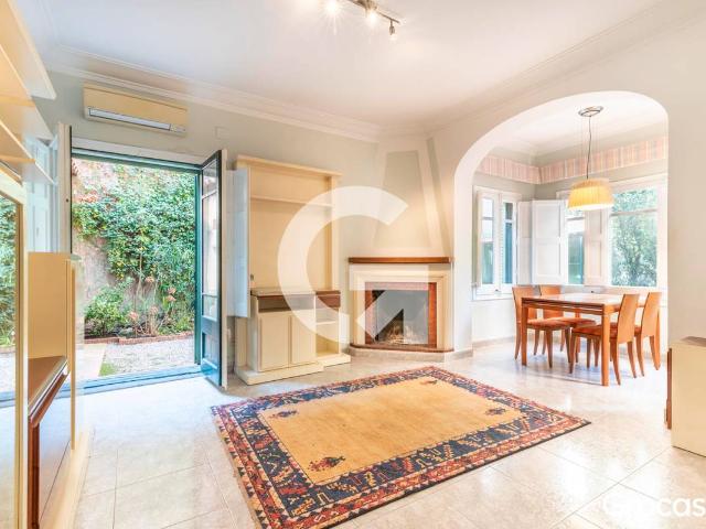 Villa en venta en Sant Feliu De Llobregat, Can Nadal