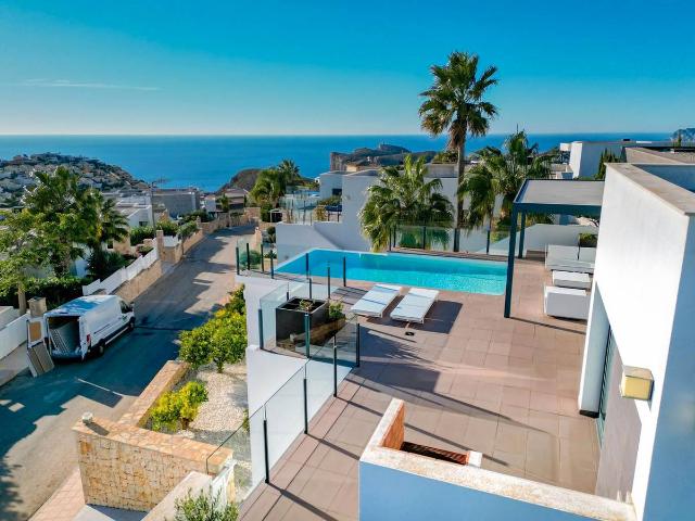 Villa en venta en Benitachell