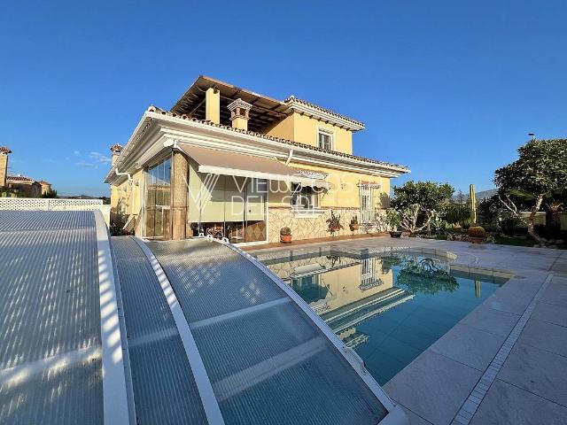 Villa en venta en Vélez-málaga, Capuchinos