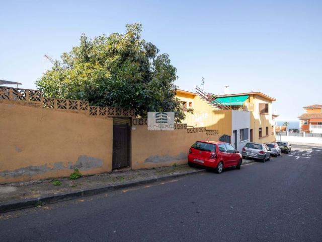 Villa en venta en La orotava, La Marzaga