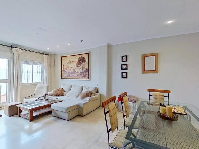 Chalet en venta en Alcalá De Guadaíra, Andalucía
