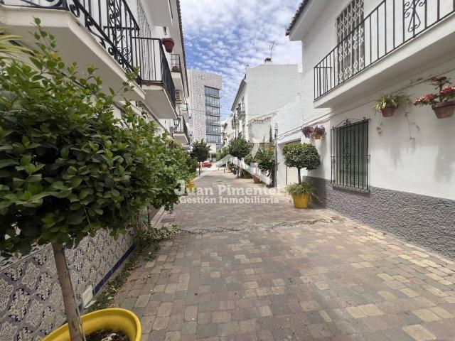 Chalet en venta en Barriada Islas Canarias, Costa del Sol Occidental