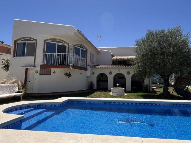 Chalet en venta en Barrio de San Antón, Alhaurín El Grande