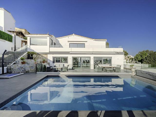 Chalet en venta en La Sierrezuela, Costa del Sol Occidental