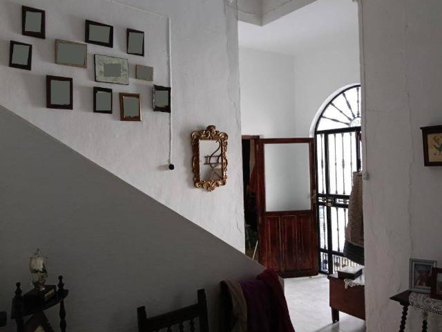 Chalet en venta en Utrera, Andalucía