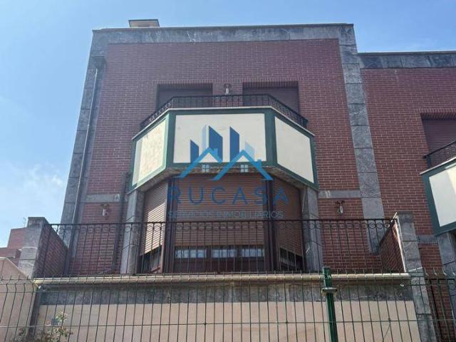 Chalet en venta en Casco Histórico, Castro-urdiales
