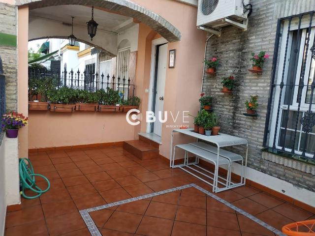 Chalet en venta en Barriada de León, Tomares