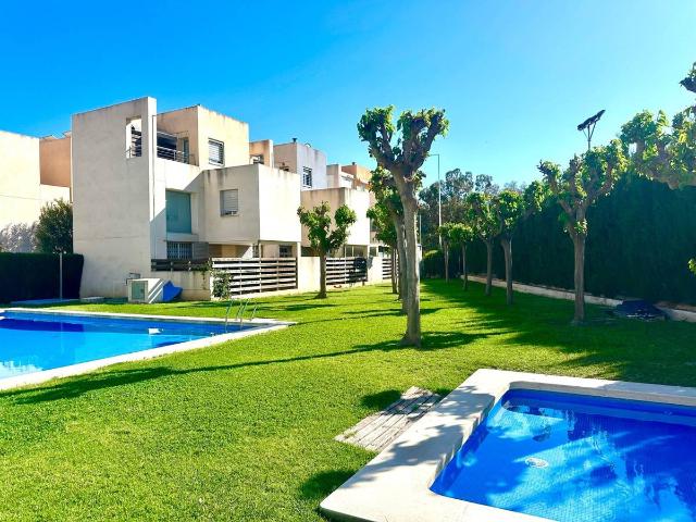 Villa en venta en San Vicente Del Raspeig, la Borinquen
