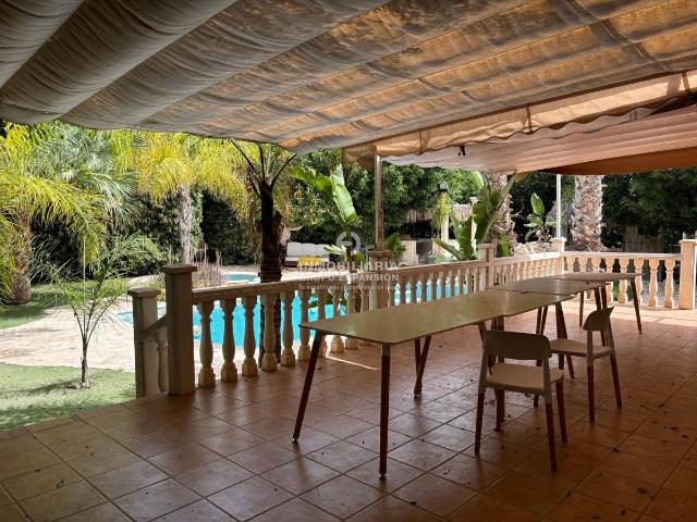 Villa en venta en Elche, Pisos Blaus