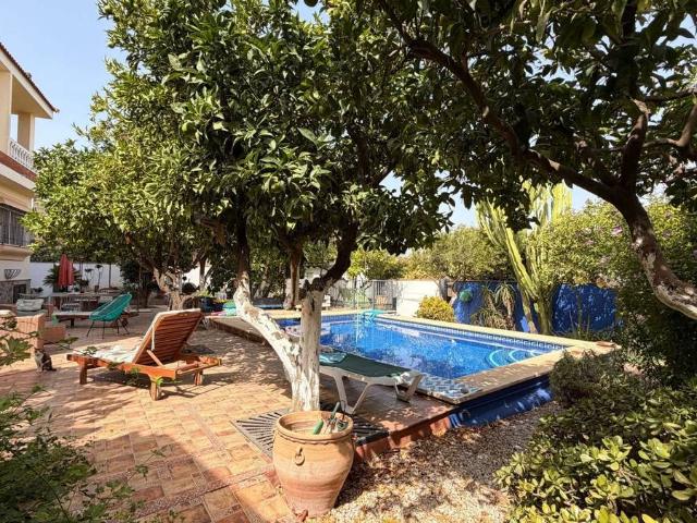 Chalet en venta en Barrio de San Antón, Alhaurín el Grande