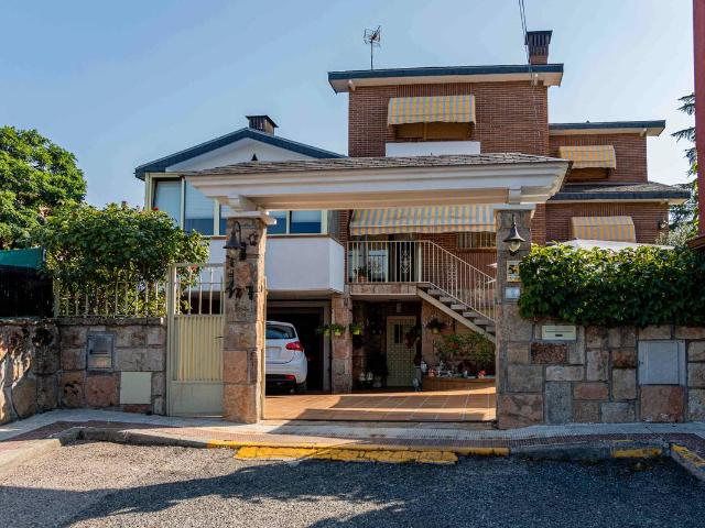 Chalet en venta en Moralzarzal, Madrid