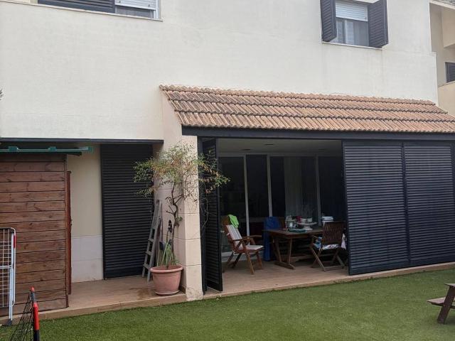 Chalet en venta en Bormujos, Sevilla