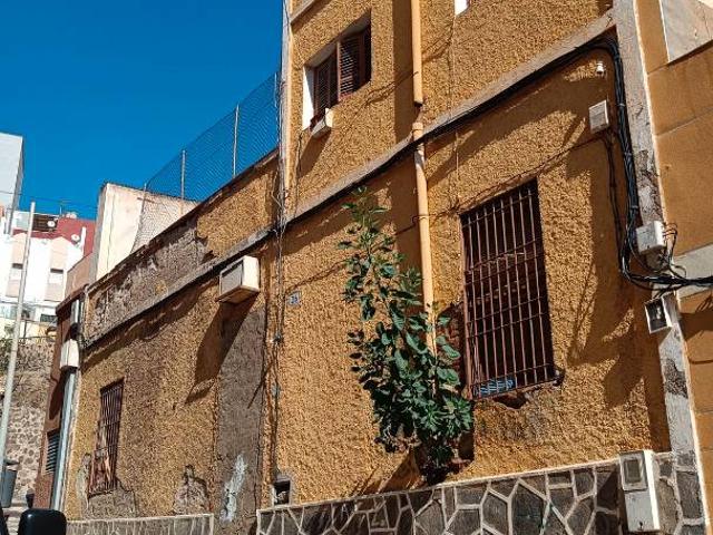 Chalet en venta en Melilla