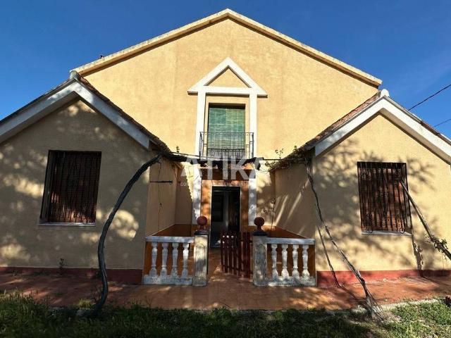 Villa en venta en Ontinyent
