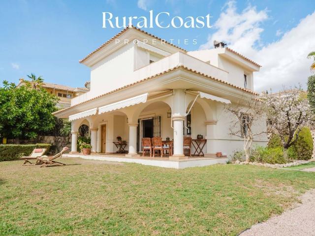 Villa en venta en Mutxamel