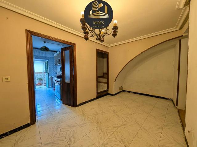 Chalet en venta en Linares, Andalucía